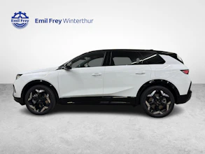 https://vehicle.imgix.net/4338048/83a3fe3c-6c12-4307-8485-fb8d287285f2.jpg