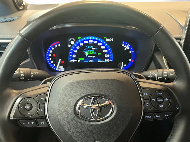 Toyota Corolla 2.0 HSD Style