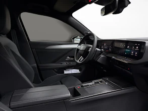 https://vehicle.imgix.net/4338054/5a0c7f19-89d0-4336-90b3-c99a72029271.jpg
