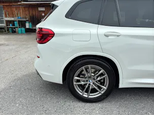 BMW X3 20d xDrive paddles