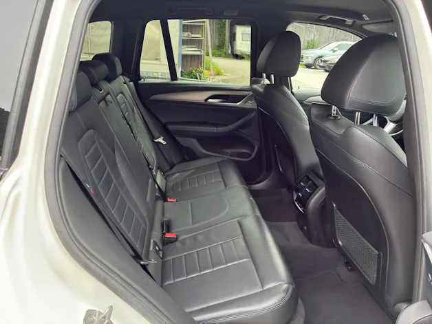 BMW X3 20d xDrive paddles
