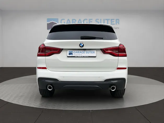 BMW X3 20d xDrive paddles