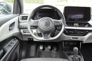 Suzuki Swift 1.2 Sakura Hybrid 4x4