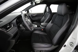 https://vehicle.imgix.net/4338086/153409b6-633d-4a8c-9502-4a410fc3f69f.jpg