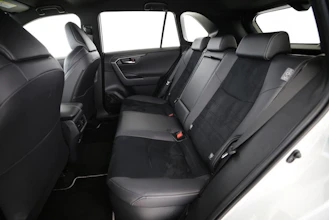 https://vehicle.imgix.net/4338086/eb40f327-cbf6-48c3-951d-8a6e881b9d5e.jpg