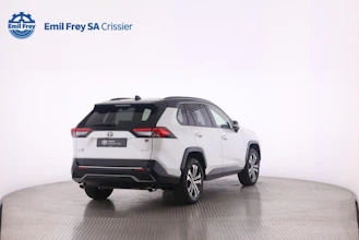 https://vehicle.imgix.net/4338086/f7bd1ff3-e3e2-485c-a77b-a6d5aac30bb6.jpg