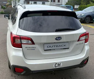 Subaru Outback 2.5i Luxury