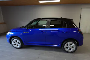 Suzuki Swift 1.2 Sakura Hybrid 4x4