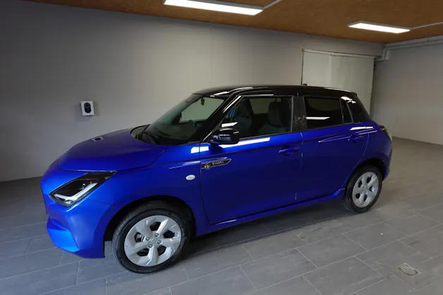 Suzuki Swift 1.2 Sakura Hybrid 4x4