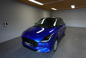 Suzuki Swift 1.2 Sakura Hybrid 4x4