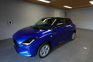 Suzuki Swift 1.2 Sakura Hybrid 4x4