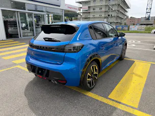 Peugeot 208 1.2 Hybrid 145 GT