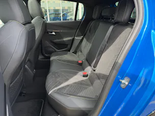 Peugeot 208 1.2 Hybrid 145 GT