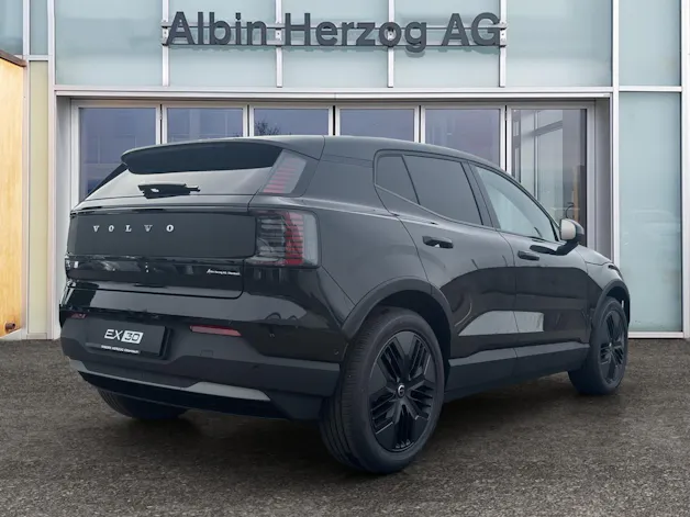 Volvo EX30 CC E60 Twin Performance AWD