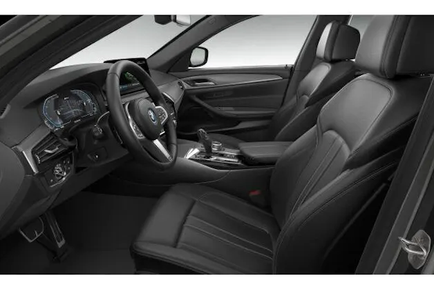 BMW 530e xDrive Touring