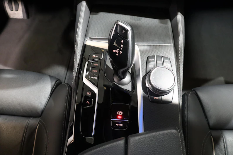Fahrzeugbild BMW 5 SERIES