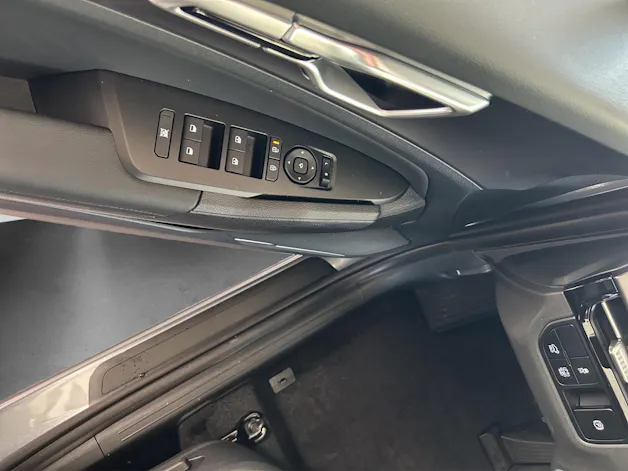 Kia Sportage 1.6 T-GDi Hybrid Black Edition