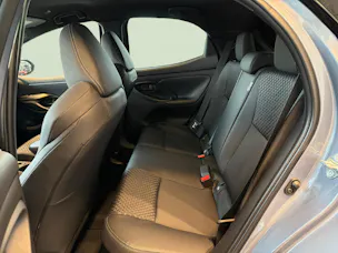 Toyota Yaris 1.5 VVT-i HSD Premium