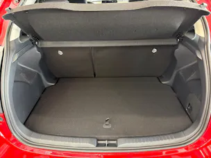 Toyota Yaris 1.5 VVT-i HSD Trend