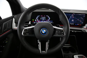 immagine del veicolo BMW 230e xDrive paddles Active Tourer