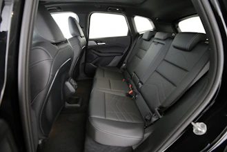 https://vehicle.imgix.net/4338329/4acc86a4-bf5a-46c9-afa4-de8f124d90b9.jpg