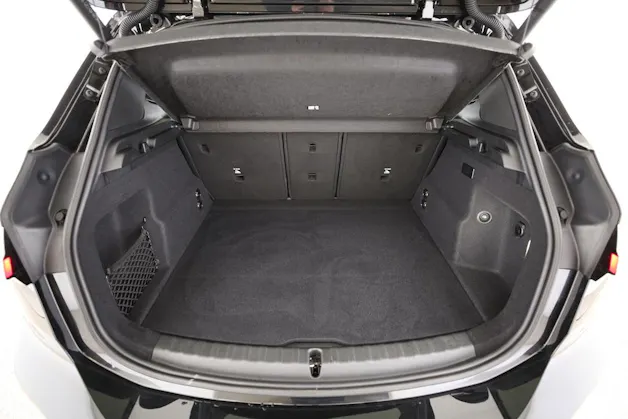 BMW 230e xDrive paddles Active Tourer