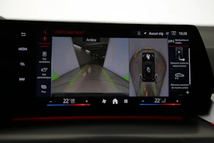 immagine del veicolo BMW 230e xDrive paddles Active Tourer