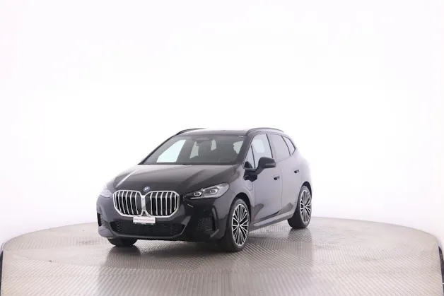 BMW 230e xDrive paddles Active Tourer