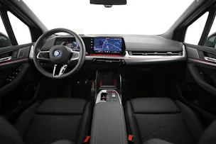 BMW 230e xDrive paddles Active Tourer