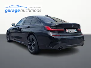 BMW 330e xDrive SAG
