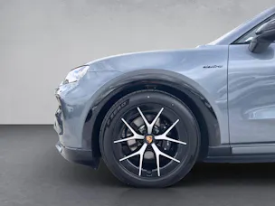 Porsche Cayenne Electric