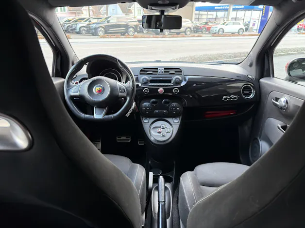 Fiat 595 Abarth 1.4 T-Jet 140