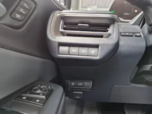 Toyota Prius 2.0 Plug-In-Hybrid Premi 47329/000