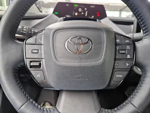 Toyota Prius 2.0 Plug-In-Hybrid Premi 47329/000