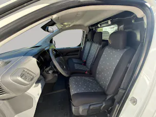 CITROEN Jumpy Kaw. XL 2.0 BlueHDi 180 Komfort S/S / Frisch ab MFK / Frisch ab Service / Pack TopRear Vision / Anhängerkupplung