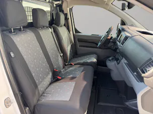 CITROEN Jumpy Kaw. XL 2.0 BlueHDi 180 Komfort S/S / Frisch ab MFK / Frisch ab Service / Pack TopRear Vision / Anhängerkupplung
