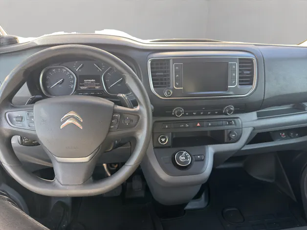 CITROEN Jumpy Kaw. XL 2.0 BlueHDi 180 Komfort S/S / Frisch ab MFK / Frisch ab Service / Pack TopRear Vision / Anhängerkupplung