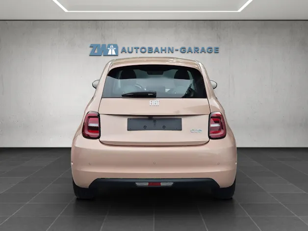Fiat 500 La Prima