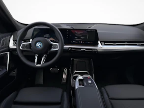 https://vehicle.imgix.net/4338461/7c23a210-5a80-4bc3-a4ee-f6fdcf63d63f.jpg
