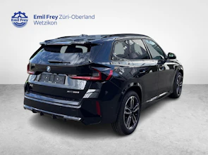 Fahrzeugbild BMW X1 25e xDrive paddles