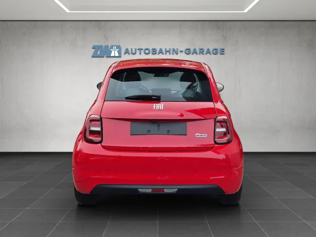 Fiat 500 La Prima