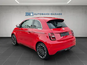 Fiat 500 La Prima