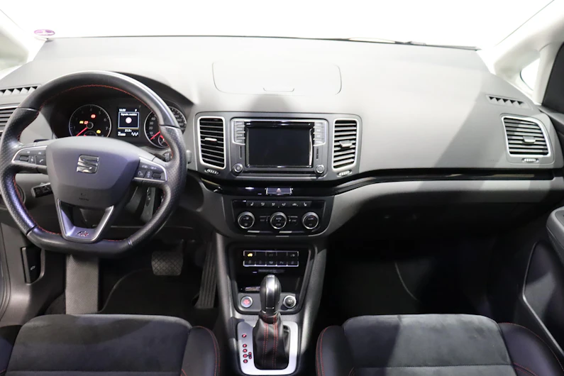 Fahrzeugbild SEAT ALHAMBRA