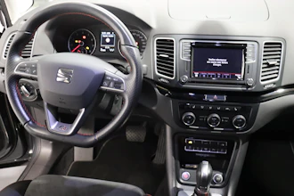 https://vehicle.imgix.net/4338476/c403175f-f0ac-4a18-907b-b15fc88069cf.JPG