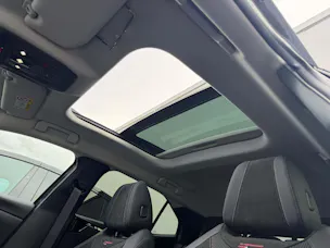 DS Automobiles 4 1.6 E-Tense Performance Line
