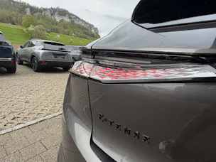 DS Automobiles 4 1.6 E-Tense Performance Line