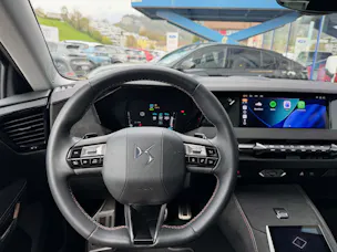 DS Automobiles 4 1.6 E-Tense Performance Line