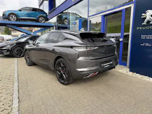 DS Automobiles 4 1.6 E-Tense Performance Line
