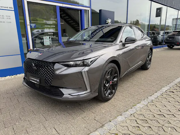 DS Automobiles 4 1.6 E-Tense Performance Line