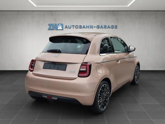 Fiat 500 La Prima